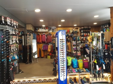 MAGASIN JUIN  4 2021.jpg